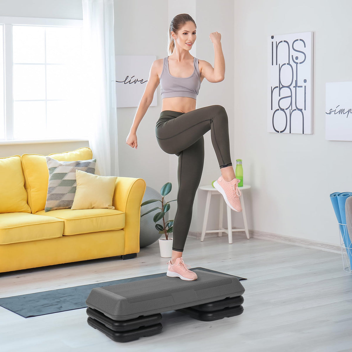 28.5'' Adjustable Exercise Step Platform with 4 Stackable Risers Q146048