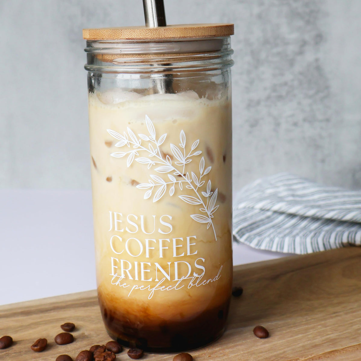 Glass Cup with Acacia Lid and Stainless Steel Straw 22 Ounce E438